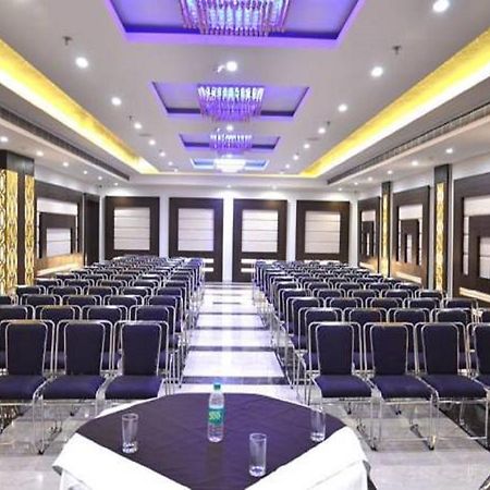 Hotel Seven Hills Tower Agra  Extérieur photo