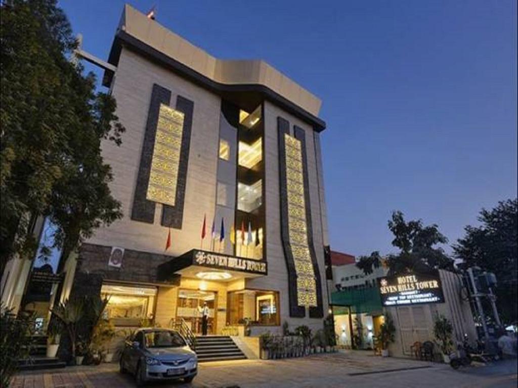 Hotel Seven Hills Tower Agra  Extérieur photo