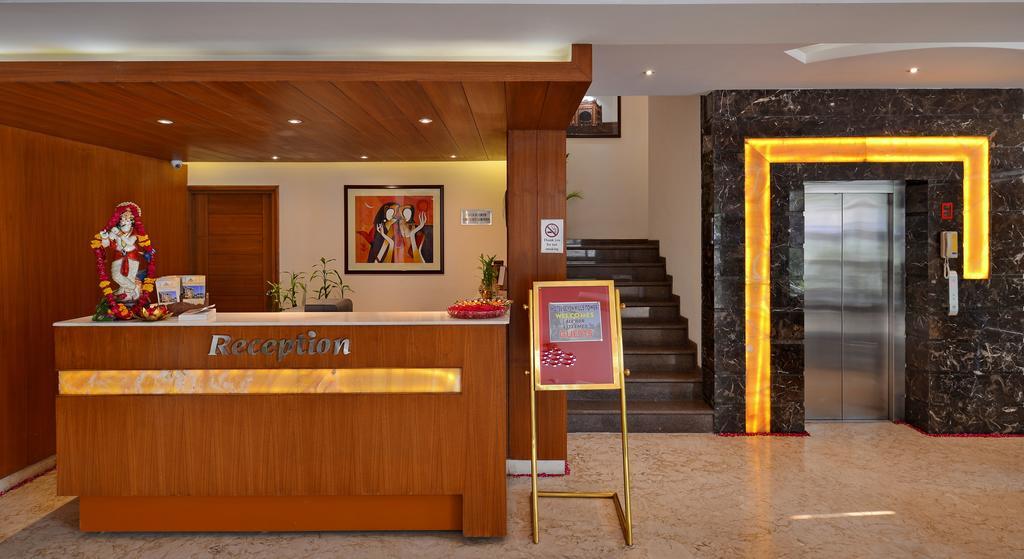 Hotel Seven Hills Tower Agra  Extérieur photo
