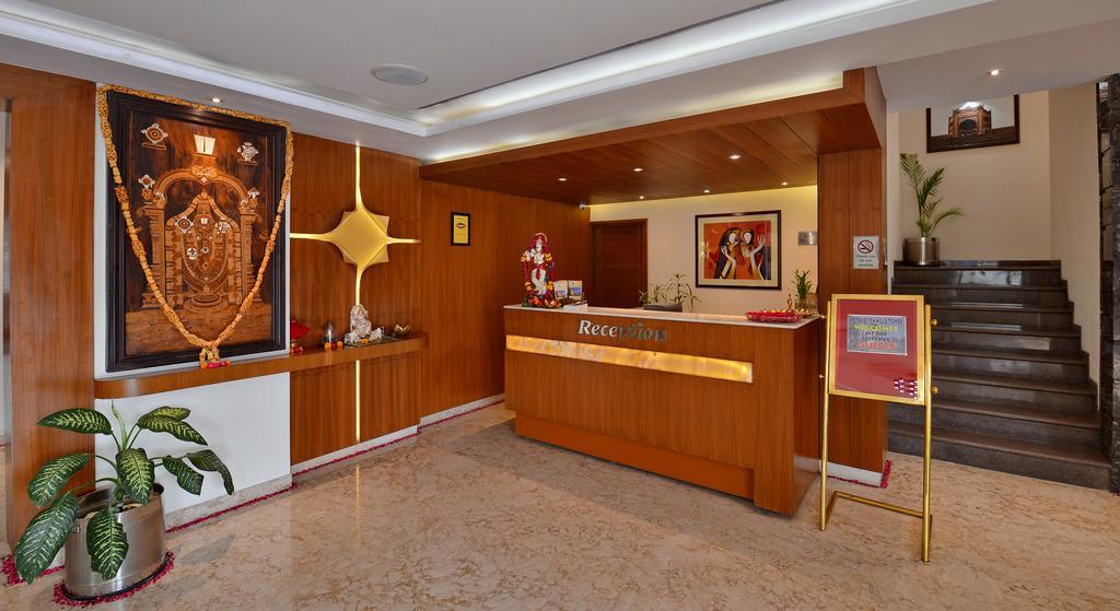 Hotel Seven Hills Tower Agra  Extérieur photo
