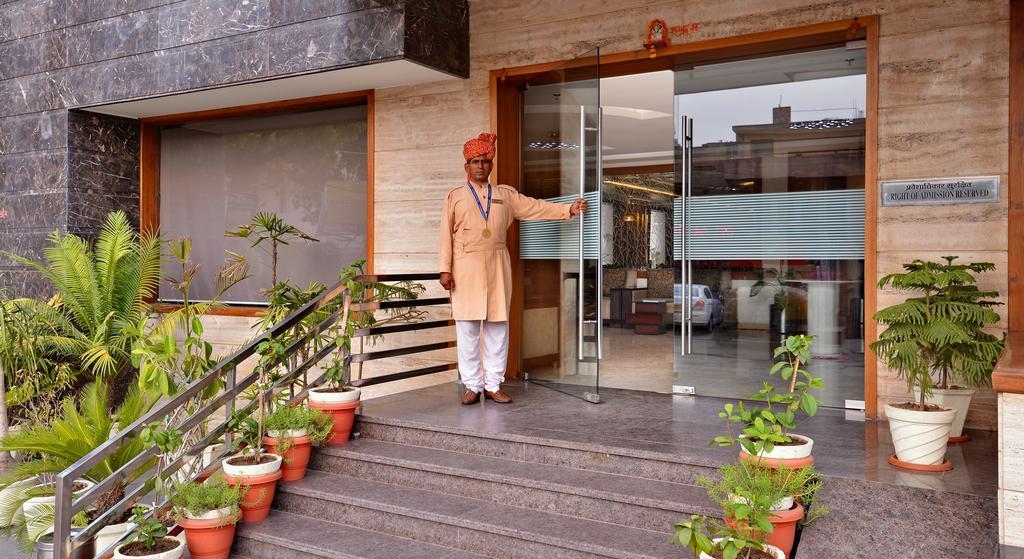 Hotel Seven Hills Tower Agra  Extérieur photo
