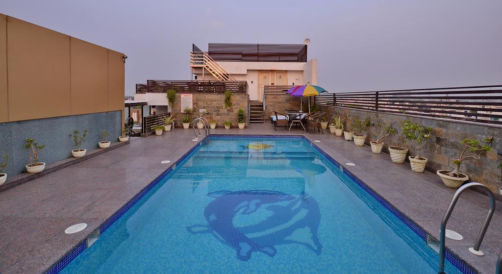 Hotel Seven Hills Tower Agra  Extérieur photo