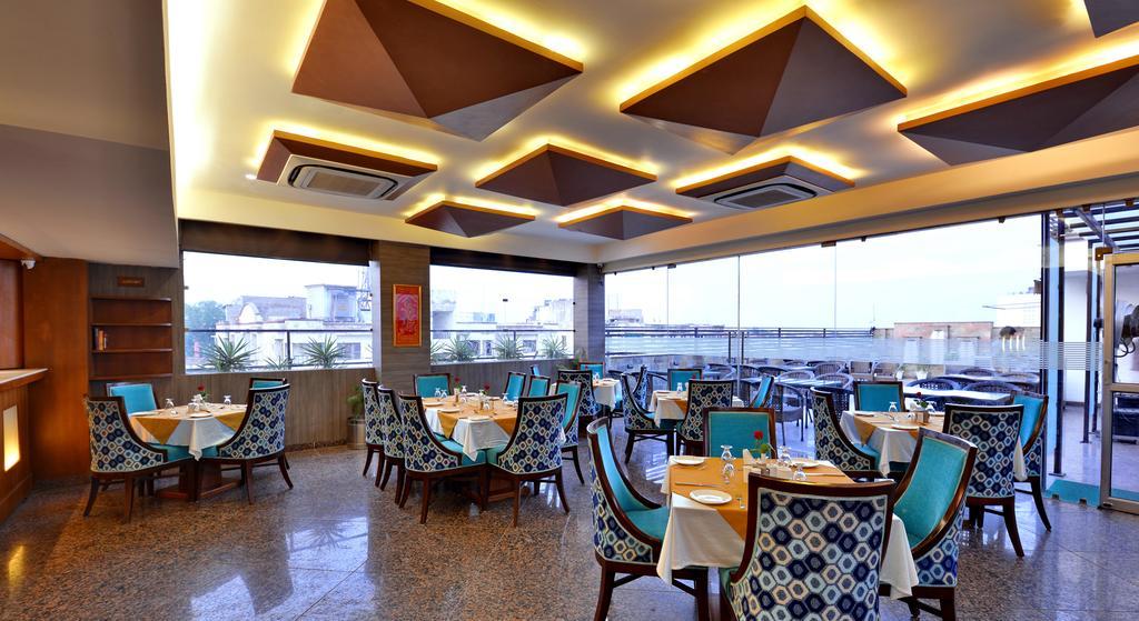 Hotel Seven Hills Tower Agra  Extérieur photo