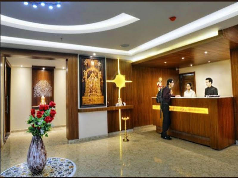 Hotel Seven Hills Tower Agra  Extérieur photo